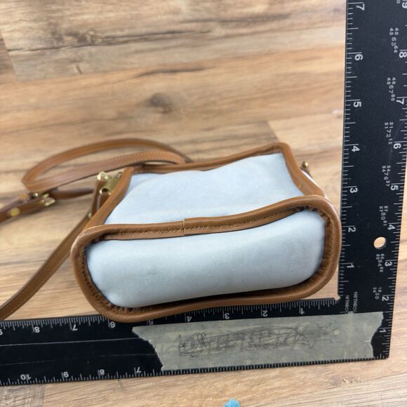 Honors Women Brown leather crossbody purse "To Honor - Picture 5 of 6